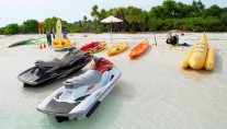 DHAAINKAN BAA  Water toys